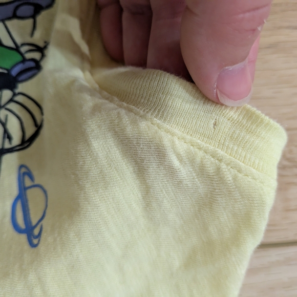 Disney GAP Buzz Lightyear Space Ranger Kids Yellow T-Shirt - Picture 5 of 5